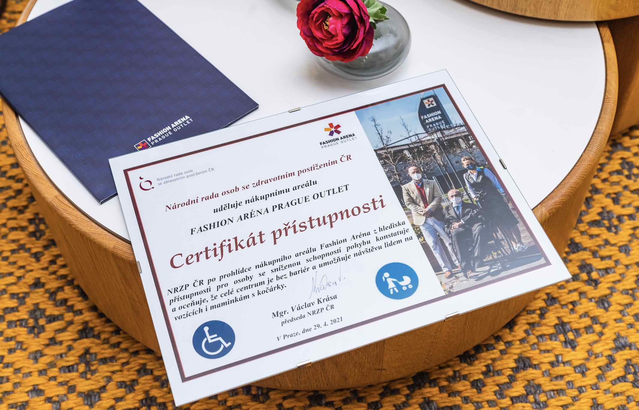 Fashion_arena_bezbarierova